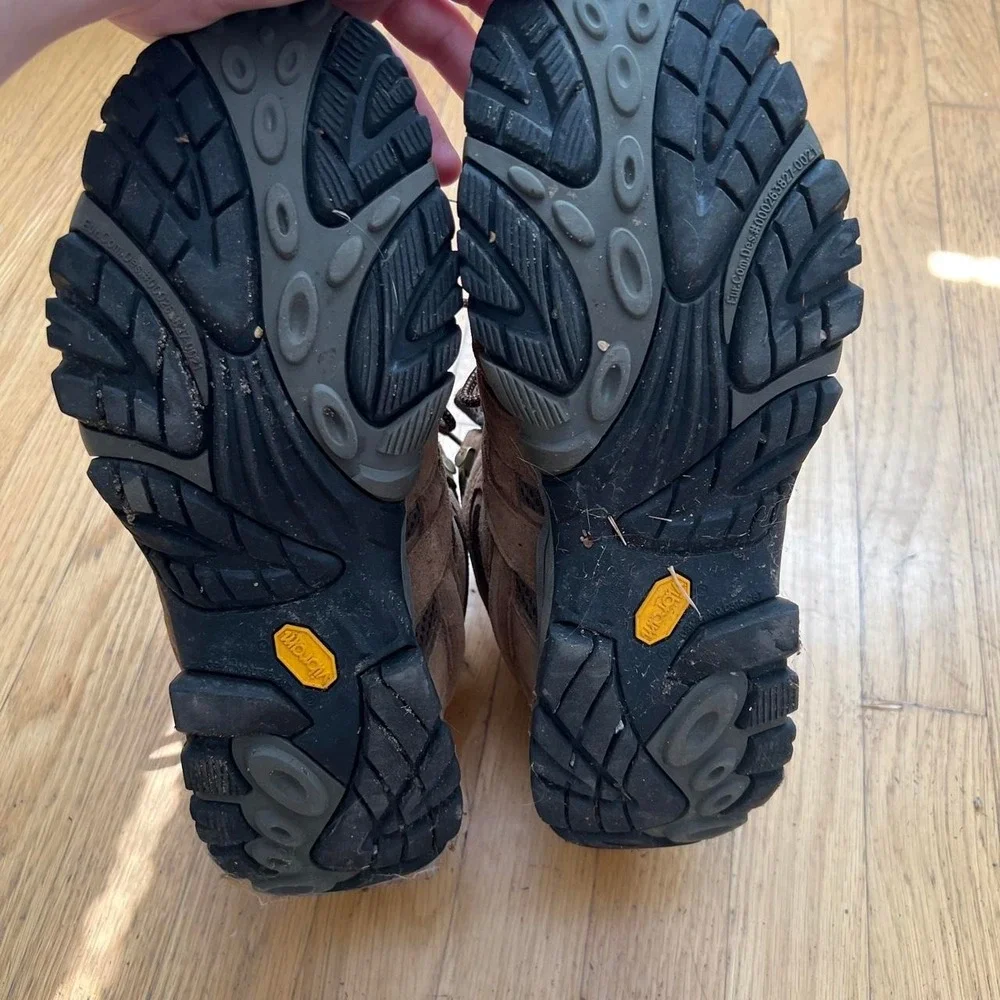 Merrell Moab 2 Mid Brown Hiking Boots